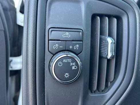 Used 2021 Chevrolet Silverado 1500 Custom RWD image 13