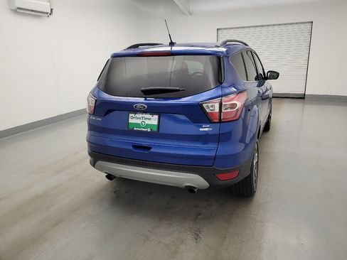 Used 2017 Ford Escape SE w/ Equipment Group 201A AWD/4WD image 7
