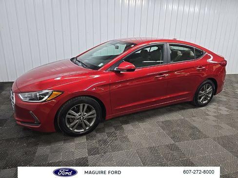 Used 2017 Hyundai Elantra SE w/ SE A/T Tech Package 03 FWD image 7