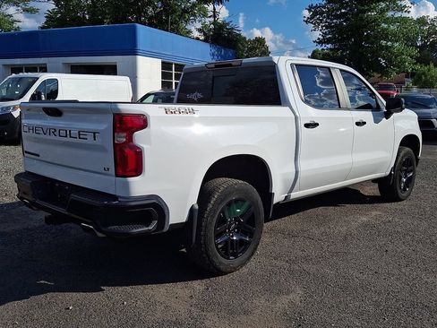 Used 2023 Chevrolet Silverado 1500 LT Trail Boss w/ LT Trail Boss Premium Package AWD/4WD image 8