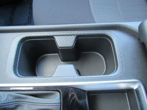 Used 2025 Nissan Sentra SV image 47