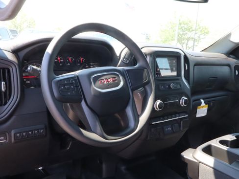 New 2025 GMC Sierra 2500 Pro w/ Convenience Package image 10