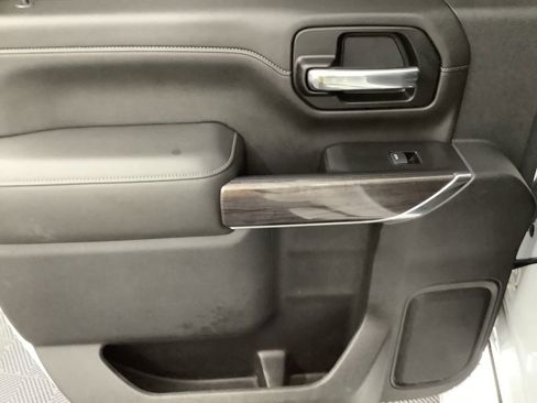 Used 2020 Chevrolet Silverado 3500 LTZ w/ LTZ Texas Edition image 5