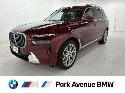 Used 2026 BMW X7 xDrive40i AWD/4WD image 1