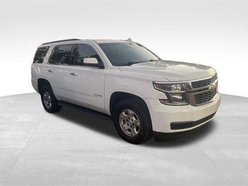 Used 2019 Chevrolet Tahoe LT image 13