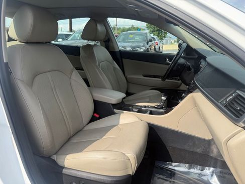 Used 2016 Kia Optima EX w/ Premium Package FWD image 27
