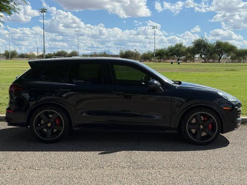 Used 2016 Porsche Cayenne GTS w/ Premium Package Plus AWD/4WD image 6