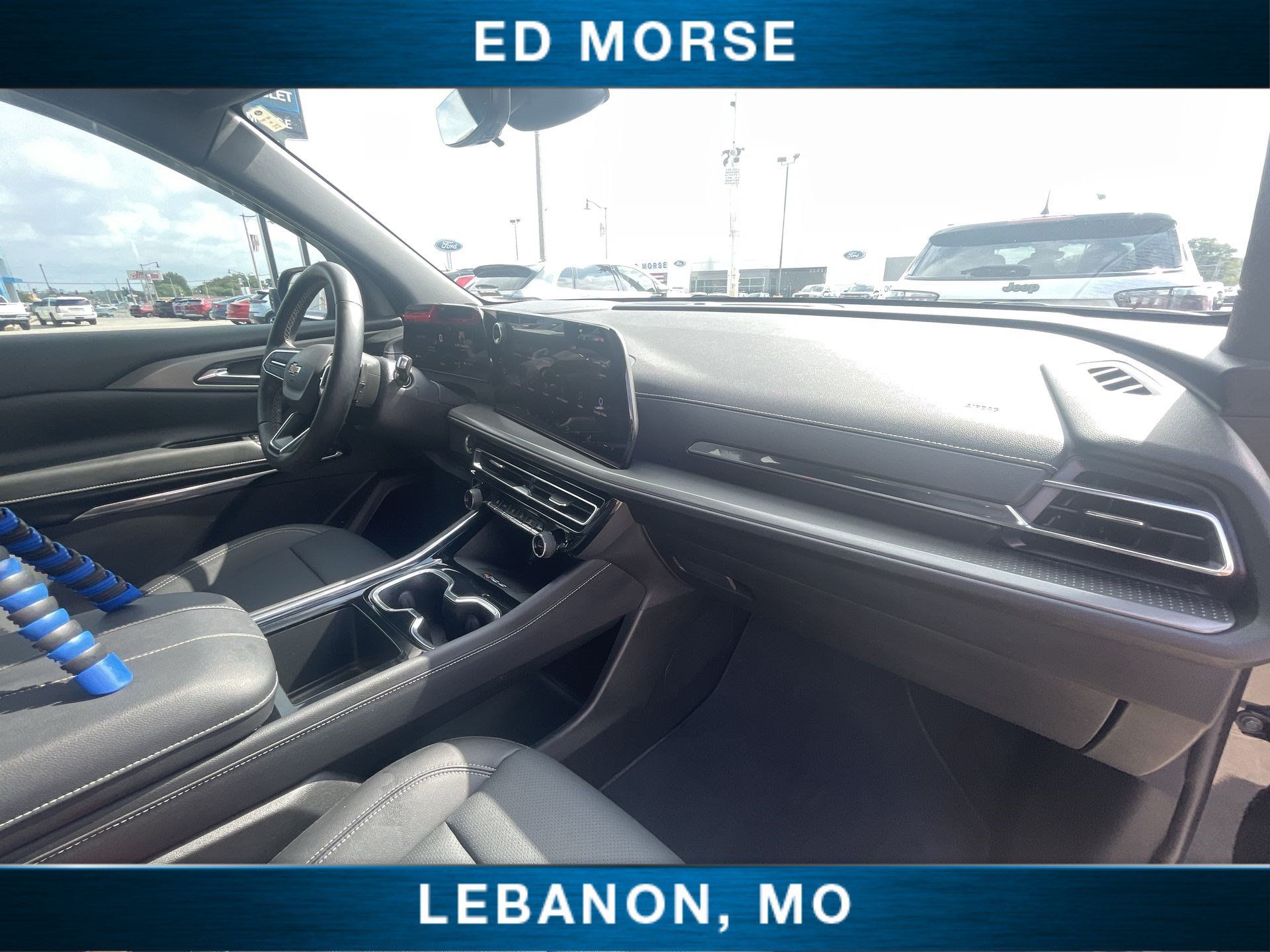 Used 2026 Chevrolet Traverse LT w/ Sun and Wheel Package FWD image 26