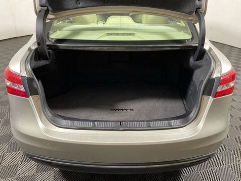 Used 2014 Toyota Avalon Limited image 14