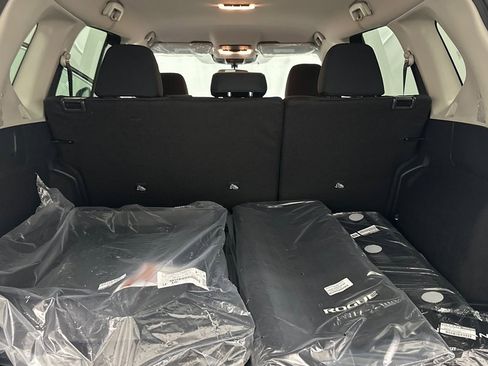 New 2026 Nissan Rogue SV image 12