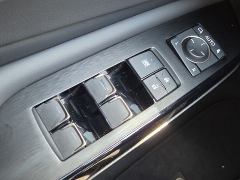 Used 2025 Lexus ES 350 w/ Accessory Package (Z2) FWD image 35