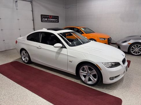 Used 2009 BMW 335i xDrive Coupe AWD/4WD image 10