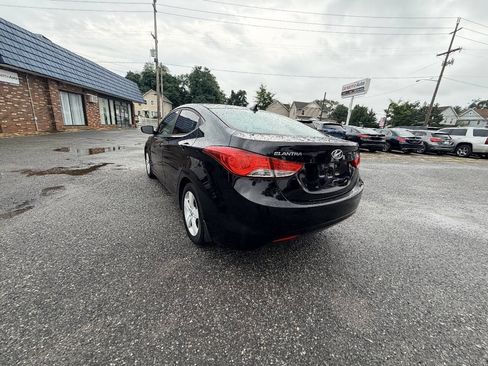 Used 2012 Hyundai Elantra GLS w/ Preferred Pkg 3 FWD image 37