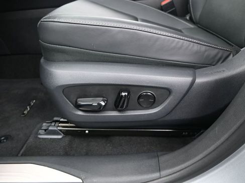 Used 2025 Lexus RX 350 Premium image 10