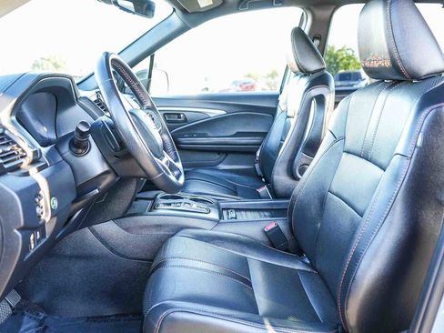 Certified 2022 Honda Passport TrailSport image 17