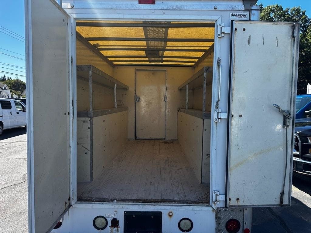 Used 2015 Ford E-350 and Econoline 350 Super Duty w/ Power Windows & Locks Group RWD image 8