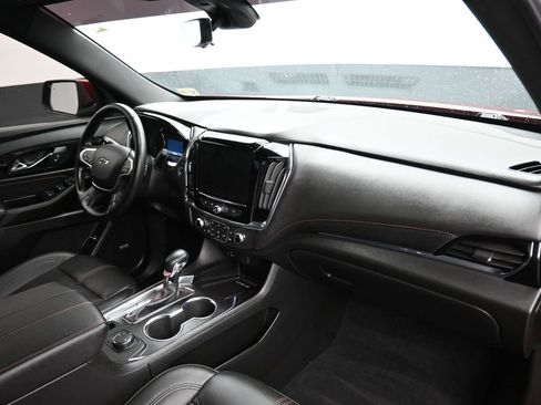 Used 2023 Chevrolet Traverse RS image 61