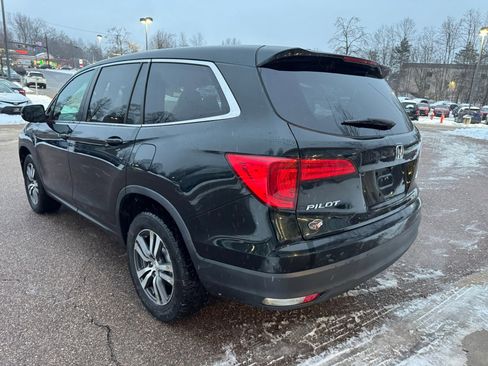 Used 2018 Honda Pilot EX image 5