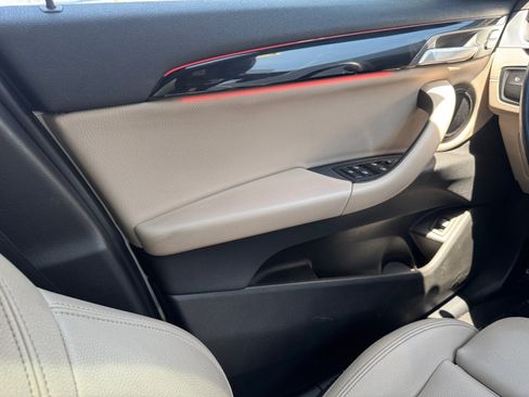 Used 2022 BMW X2 sDrive28i w/ Convenience Package FWD image 23