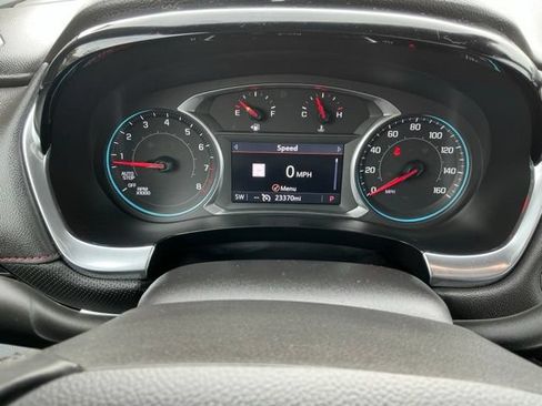 Used 2023 Chevrolet Traverse RS AWD/4WD image 23