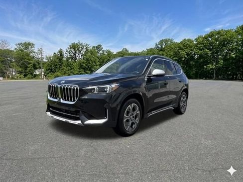Used 2024 BMW X1 xDrive28i w/ Technology Package AWD/4WD image 4