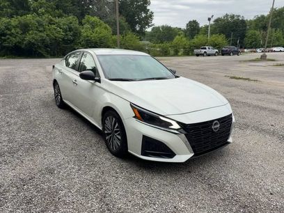 Used 2025 Nissan Altima 2.5 SV