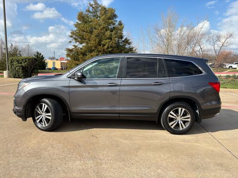 Used 2016 Honda Pilot EX image 10