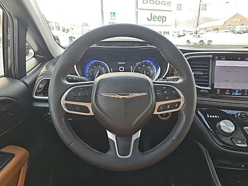 Certified 2022 Chrysler Pacifica Pinnacle image 25