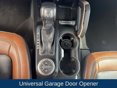 Certified 2024 Ford Bronco Outer Banks w/ Sasquatch Package image 25