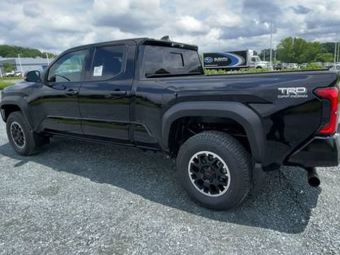 New 2026 Toyota Tacoma TRD Off-Road AWD/4WD image 2