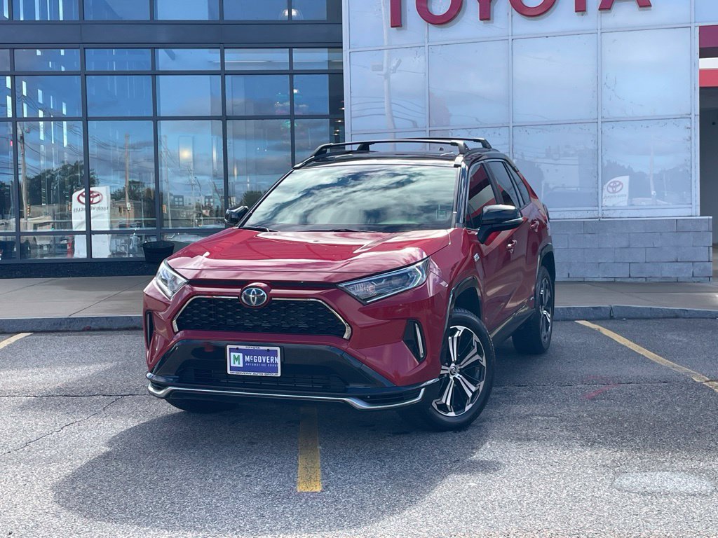 Used 2021 Toyota RAV4 XSE w/ Weather Package AWD/4WD image 1