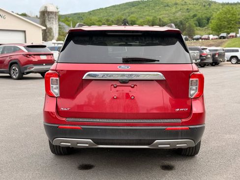 Used 2023 Ford Explorer XLT w/ Equipment Group 202A AWD/4WD image 6