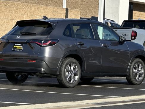 New 2026 Honda HR-V LX image 4