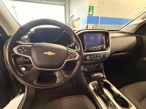 Used 2018 Chevrolet Colorado LT image 5