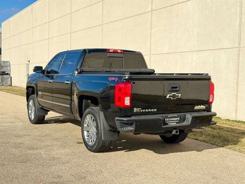 Used 2018 Chevrolet Silverado 1500 High Country w/ LPO, Protection Package image 8