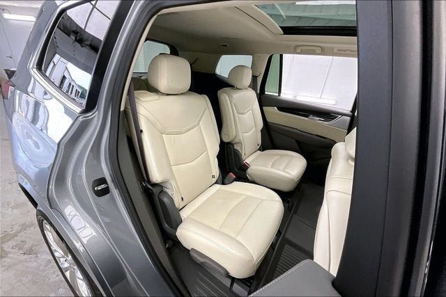 Certified 2023 Cadillac XT6 Premium Luxury w/ Technology Package AWD/4WD image 19