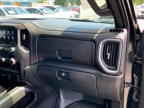 Used 2021 GMC Sierra 1500 AT4 w/ AT4 Value Package AWD/4WD image 15