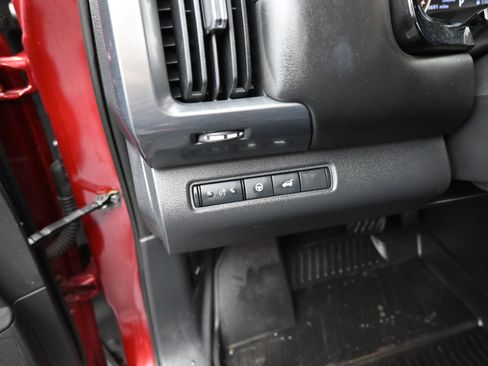 Used 2022 Nissan Pathfinder SL w/ SL Premium Package image 8