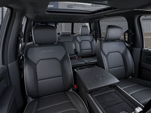 New 2027 RAM 1500 Laramie AWD/4WD image 9
