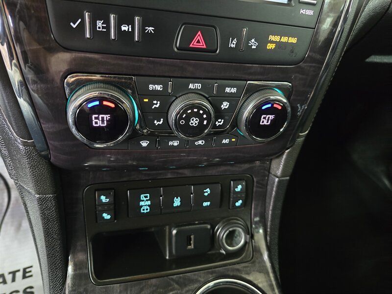 Used 2017 Buick Enclave Leather AWD/4WD image 23