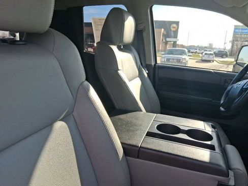 Used 2021 Toyota Tundra SR image 14