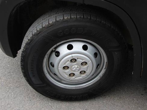 Used 2021 RAM ProMaster 2500 image 21