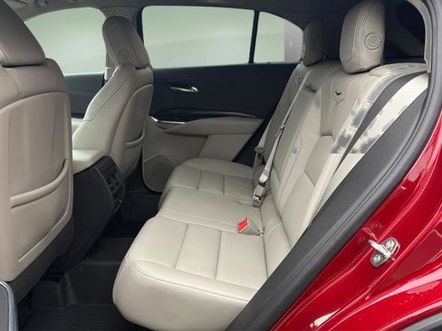 Certified 2022 Cadillac XT4 Premium Luxury w/ Cold Weather Package image 19