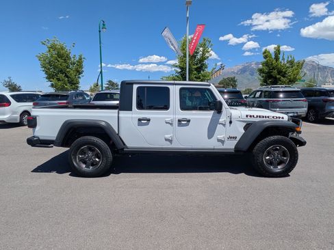 Used 2020 Jeep Gladiator Rubicon AWD/4WD image 2
