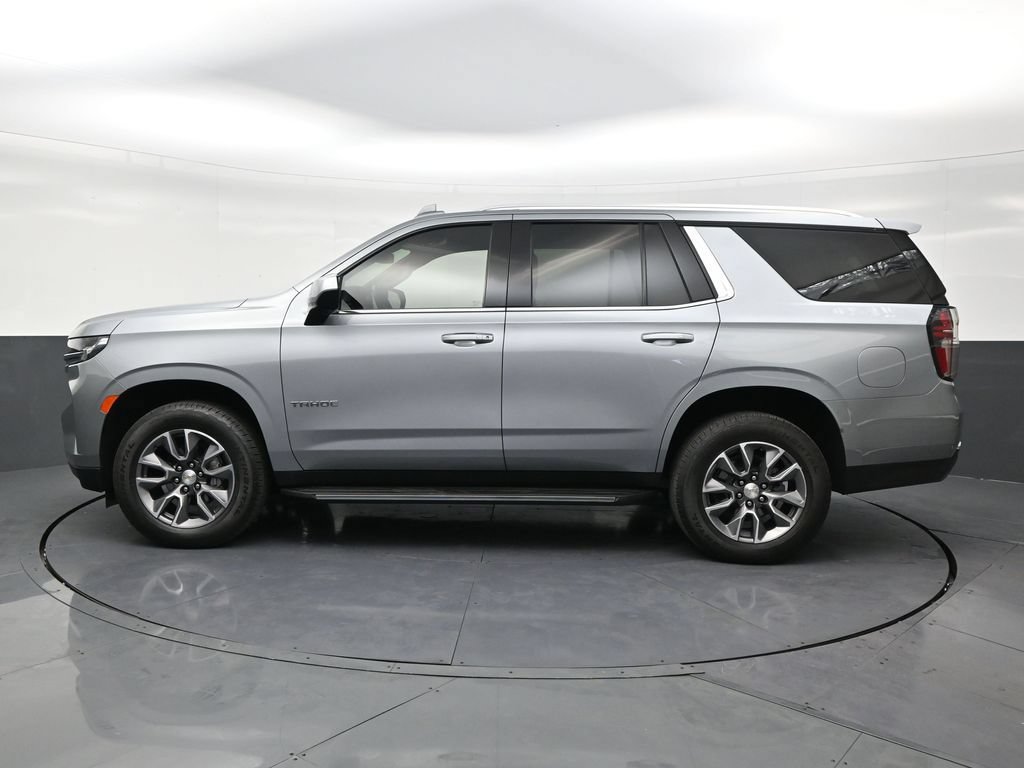 Used 2024 Chevrolet Tahoe LT RWD image 2