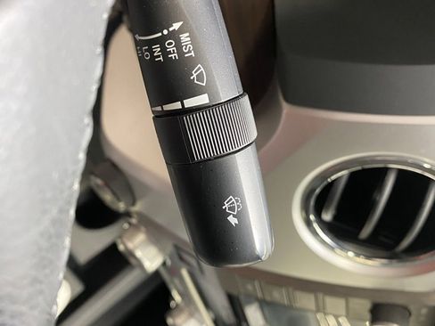 Used 2021 Toyota Tundra Limited image 26