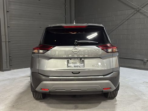 Used 2022 Nissan Rogue SV AWD/4WD image 4
