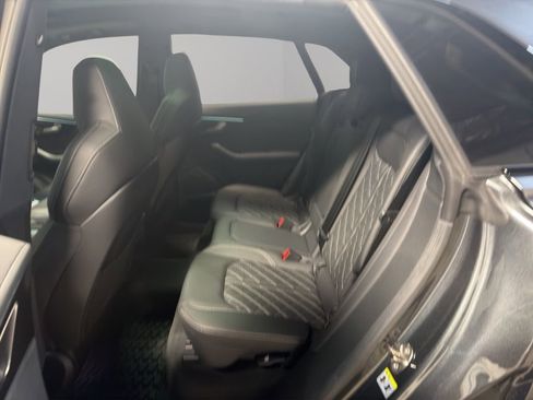 Used 2023 Audi SQ8 Premium Plus AWD/4WD image 17