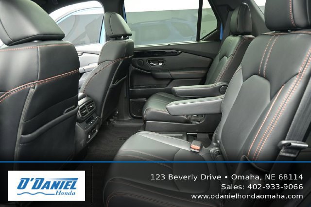 Used 2024 Honda Pilot TrailSport image 37