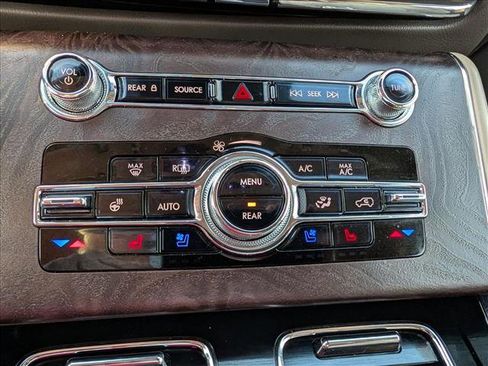 Certified 2023 Lincoln Aviator Reserve w/ Equipment Group 201A image 38